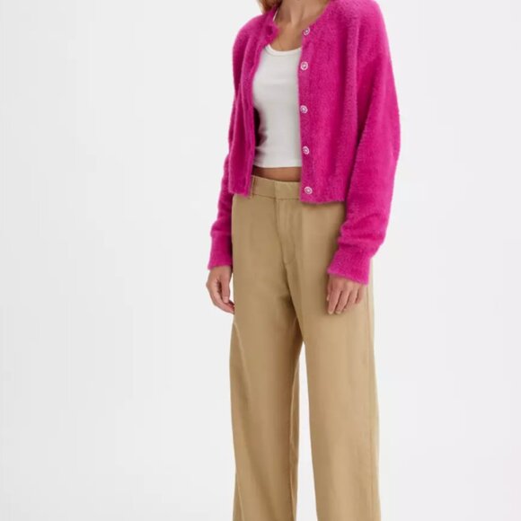 Levi’s Baggy Wide Leg Trousers in Khaki - Picture 2 of 4